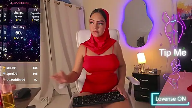 MASTUBATION AND DILDO & SQUIRT.💦😈 – видео вебкам-модели Dana-Alabi