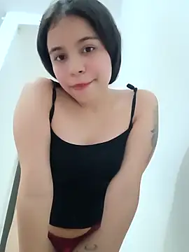 Deliciosa PUSSY - Tatiana-Flame_69 adlı kamera modelinin videosu