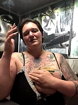 Rauchen,  Titten , Muschi - video van Ich-eben123 cam-model
