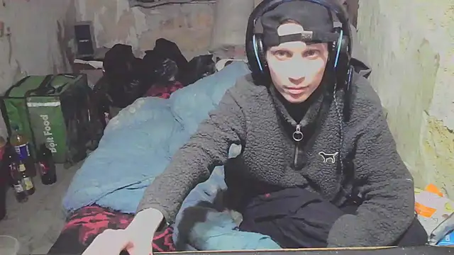 [16 May 17:40] Private Show – видео вебкам-модели makarov1993