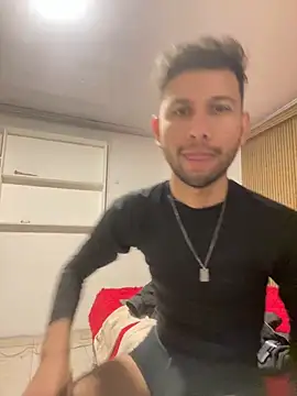 Cum show 😏 - video by Michaell_Spinelly cam model