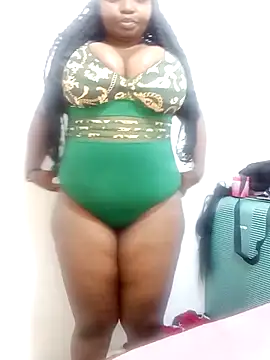 naked - Video von ShySexyBaddiexx Cam-Model