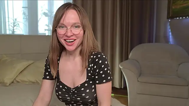 I can't get enough fucking and sucking in private - video by IconaDidi cam model