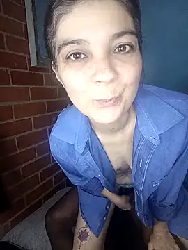 cumshow in mouth + pussy show - فيديو من queemking موديل الكام