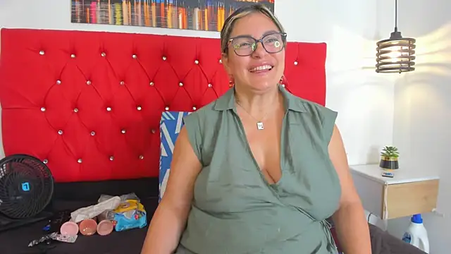 teaching ass — filmik carolinacrus01, modela(-lki) na kamerkach