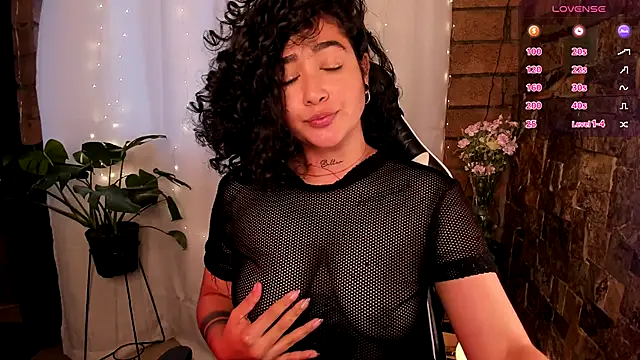 [26 Jun 18:05] Private Show - _kat_1995 adlı kamera modelinin videosu