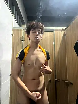 🚬暴露 - video by ballozen cam model