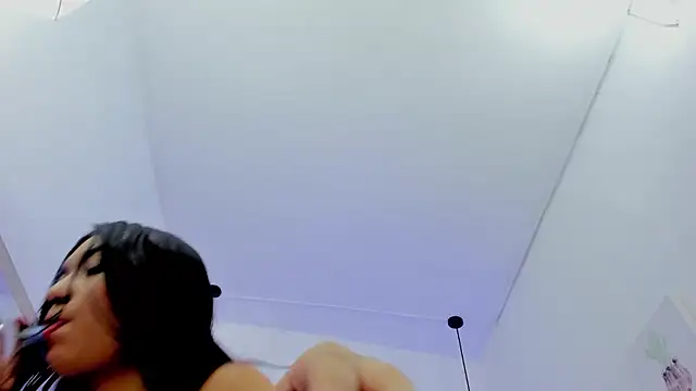 fingers - video by Ambar_Cullen cam model