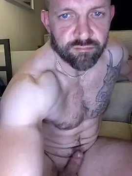 [15 Jun 23:01] Private Show - video od modelky/modela Andrewjames8391