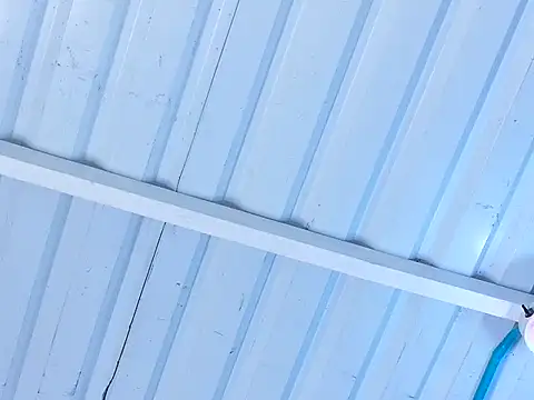 [16 Oct 18:42] Public Show - Video von lucywhite13 Cam-Model