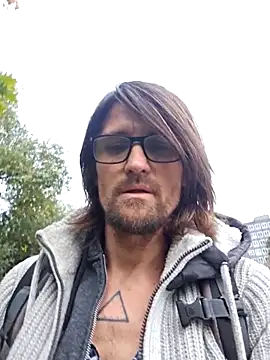 [17 Oct 17:38] Public Show - video by Tantraristo cam model