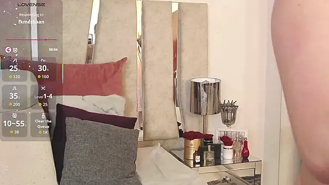 SEXY SHOW, NAKED , JOI , BLOWJOB, PRENAGT - video od modelky/modela CamiJone