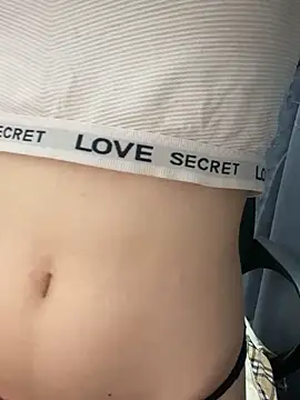 [20 May 15:33] Private Show