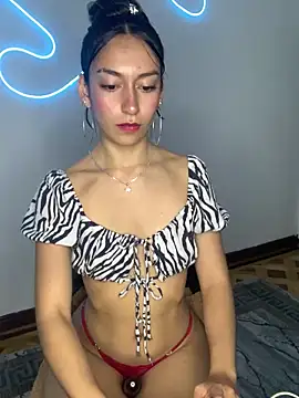 HARD ORGASM - video by Alaska_euphoria cam model