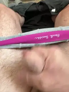 [17 Jun 13:26] Public Show - video by leroy9501 cam model