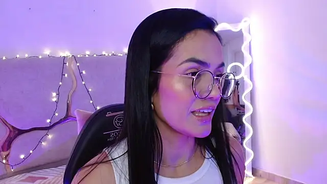 Private Show Lips - video by Rosalind_tay cam model