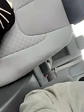 [10 Apr 10:46] Private Show: He Told Me to spread my ass so he can eat it in the car #asseating - video oleh model kamera pinkrackz