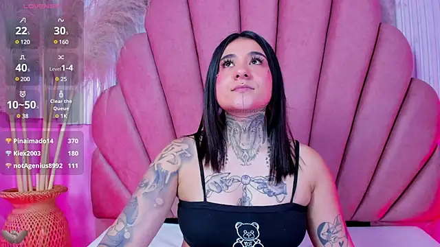 💜🔥HORNY ADRII💜🔥 – видео вебкам-модели Adri_Tatto_