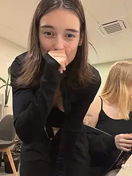 Role play in the office is very hot - فيديو من Monica_Law_ موديل الكام