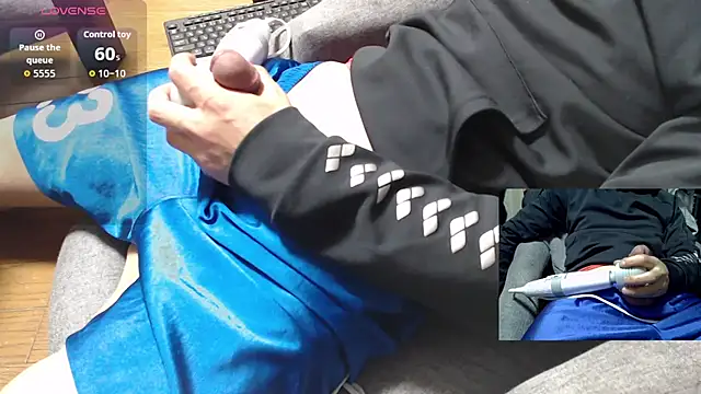 [31 Dec 16:37] Ticket Show - video by Yasu2000 cam model