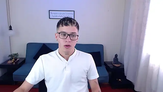 Nude and very strong masturbation