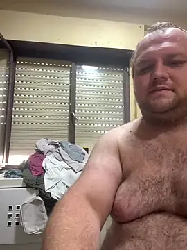 Cum back in 30 min OMG - video by ArturoElPeque cam model