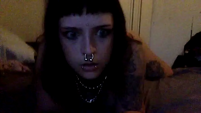 [3 Jul 21:37] Spy Show– cymerastail kameramodell videója