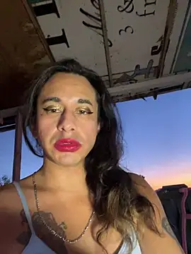 Vídeo em tendência de modelo na câmara TranSexualJade95 3811
