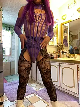 [10 Aug 17:44] naughty Purple Girl - відео від вебкаммоделі TranSexualJade95
