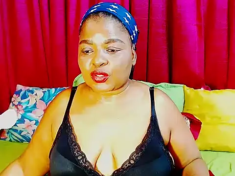 [28 Jun 08:58] Private Show - vídeo de Love-Racheal75 modelo de câmara