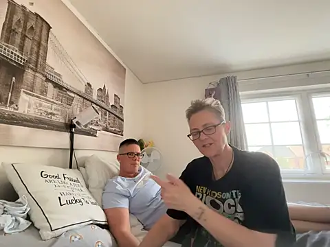 Ass licking in Pvt show