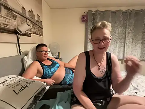 Strap on anal and pussy fun and dildo fun anal