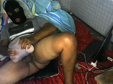 [25 Nov 00:11] Public Show - video by morenomascarado17 cam model