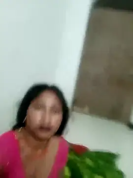 [8 Jul 21:17] full nude with face pussy fingering Private Show - video by Payal-0143 cam model