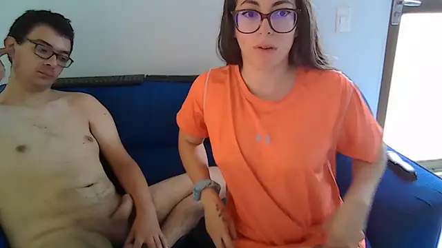 uncontrolled blowjob with full saliva - video by Miranda_sexlove_ cam model