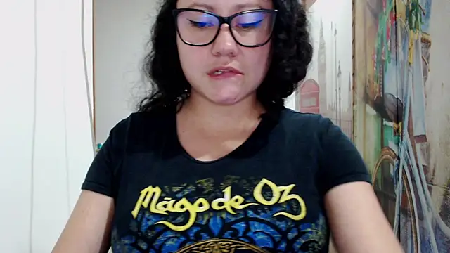 [4 Jun 15:32] Private Show - video by greeneyes_nurse cam model