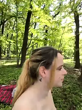 Brennessel an Nippel
