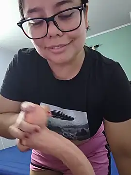 Plug anal show