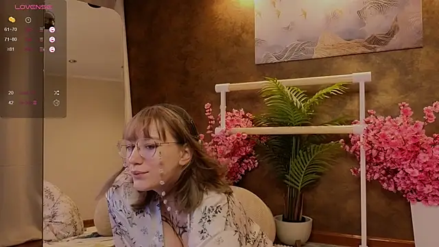 [10 Jun 01:30] Private Show - Morvelyn 캠 모델의 동영상