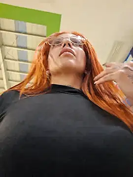 Me excitan mis tetas - 視頻由 Alis_xxx 主播提供