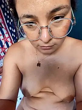 Fist in my pussy❤️ - video by Lily-o cam model