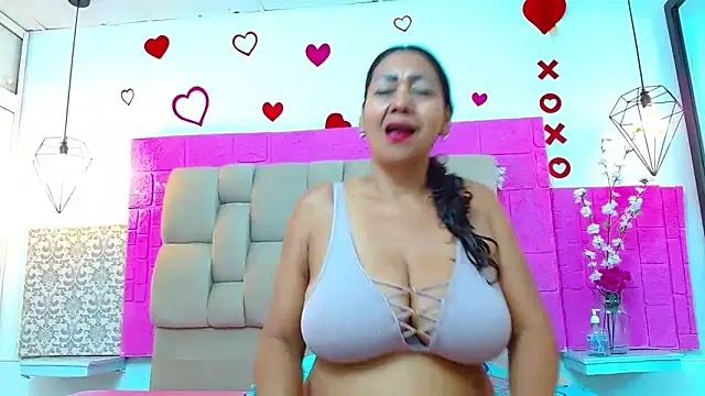 [19 Sep 18:50] Private Show - video by Damary_Leon cam model