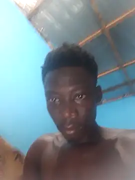 [7 Apr 13:31] Spy Show - video oleh model kamera azomedo