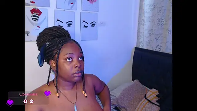 [11 Nov 06:30] Private Show－カメラキ  ャストのBonnie_ada12の動画