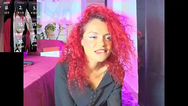 Striptease🔥 - video di DevoraHarper_ modella di cam