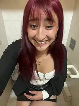 [13 Jun 14:37] Private Show - video by JuliethaDemon_ cam model