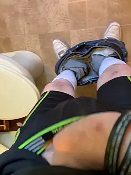 [17 Sep 11:12] Public Show - video by Bigrich112277 cam model