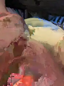 [18 Sep 13:44] Public Show - video by Bigrich112277 cam model