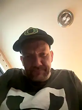 [26 Sep 09:17] Public Show - video by Bigrich112277 cam model