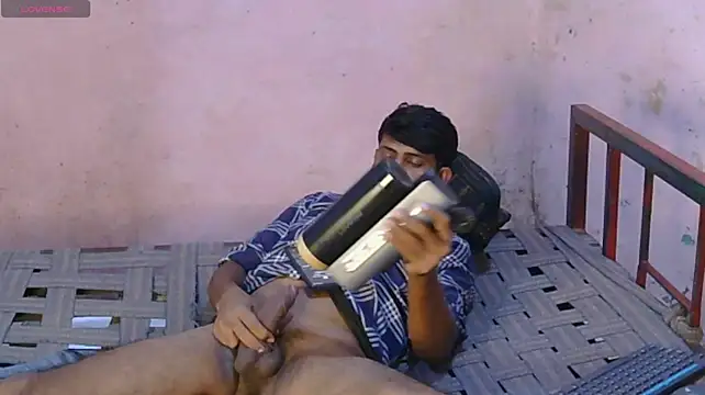 Cum show - video oleh model kamera Yuvi_hot